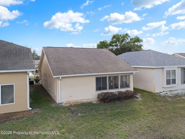 9411 Burnam Drive, Weeki Wachee, FL 34613