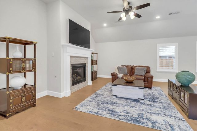 8529 Melrose, The Colony, TX 75056