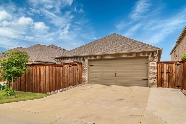 8529 Melrose, The Colony, TX 75056