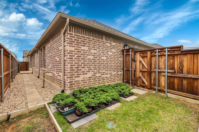8529 Melrose, The Colony, TX 75056