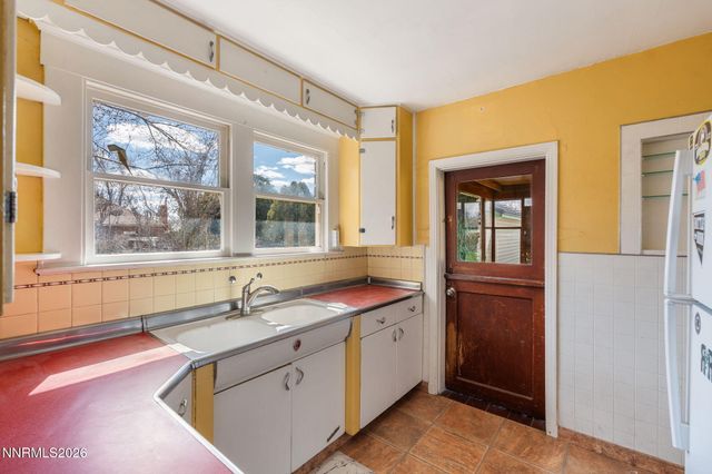 1025 Bell Street, Reno, NV 89503