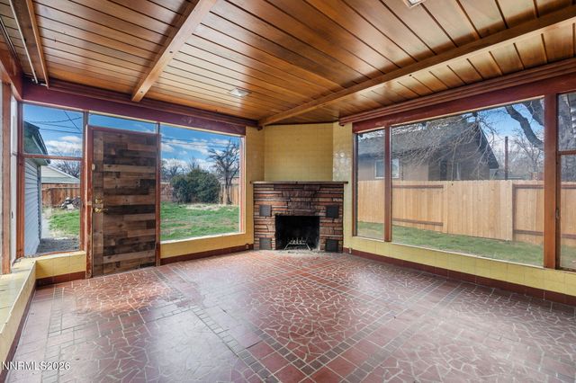 1025 Bell Street, Reno, NV 89503