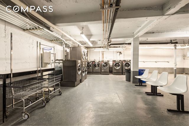 4739 40th St Apt 1B, New York City, NY 11104