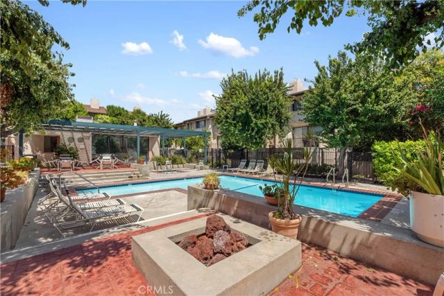 7137 Shoup 39, West Hills, CA 91307