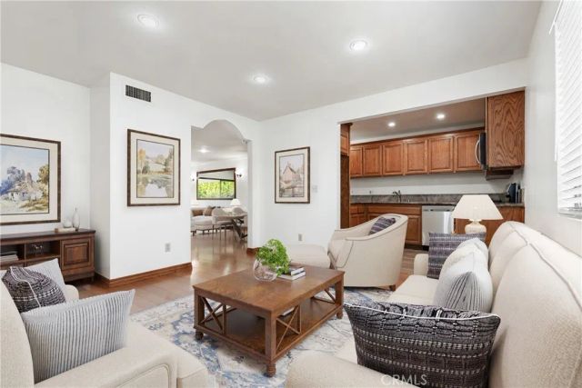 7137 Shoup 39, West Hills, CA 91307