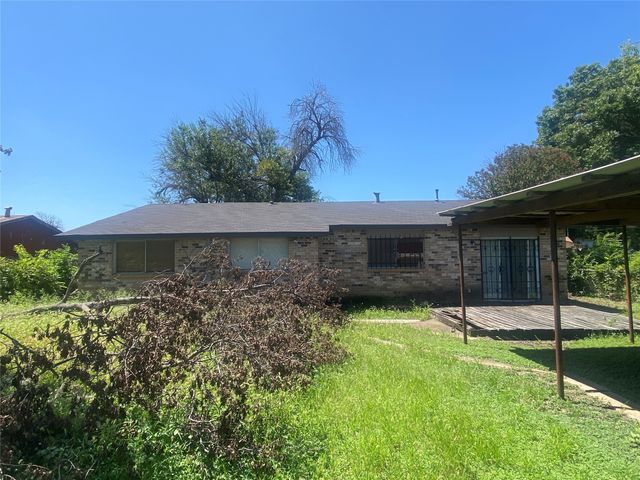 625 Seaside Drive, Dallas, TX 75232