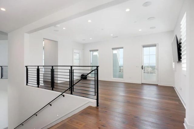 6179 Summit Crest Circle, San Diego, CA 92130