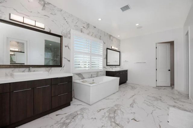 6179 Summit Crest Circle, San Diego, CA 92130
