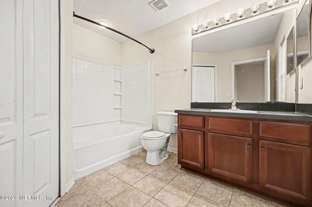 1777 BISCAYNE BAY Circle, Jacksonville, FL 32218