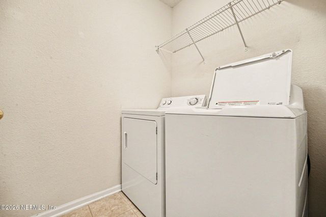 1777 BISCAYNE BAY Circle, Jacksonville, FL 32218