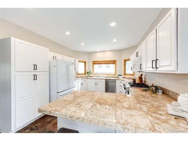 404 E Lake Pl, Centennial, CO 80121