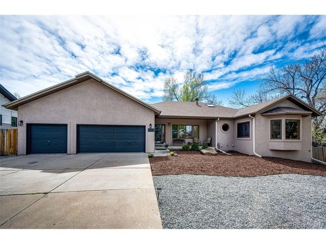 404 E Lake Pl, Centennial, CO 80121