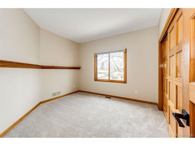 404 E Lake Pl, Centennial, CO 80121