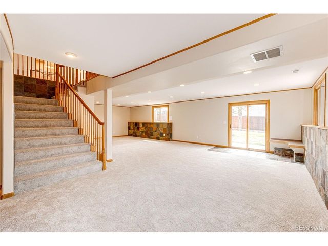 404 E Lake Pl, Centennial, CO 80121