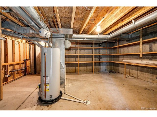 404 E Lake Pl, Centennial, CO 80121