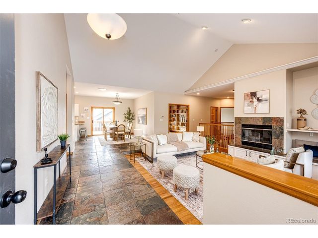 404 E Lake Pl, Centennial, CO 80121