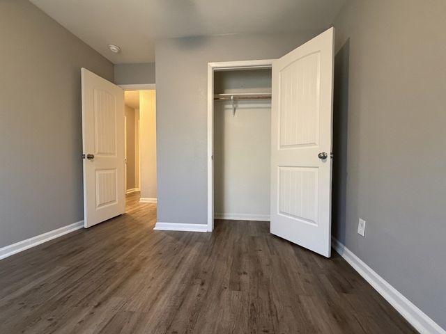 524 Cole Avenue, Saginaw, TX 76179