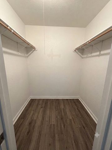 524 Cole Avenue, Saginaw, TX 76179