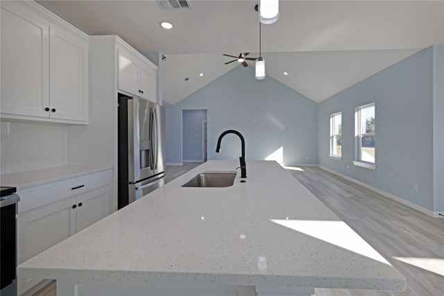 104 HCR 2119, Whitney, TX 76692