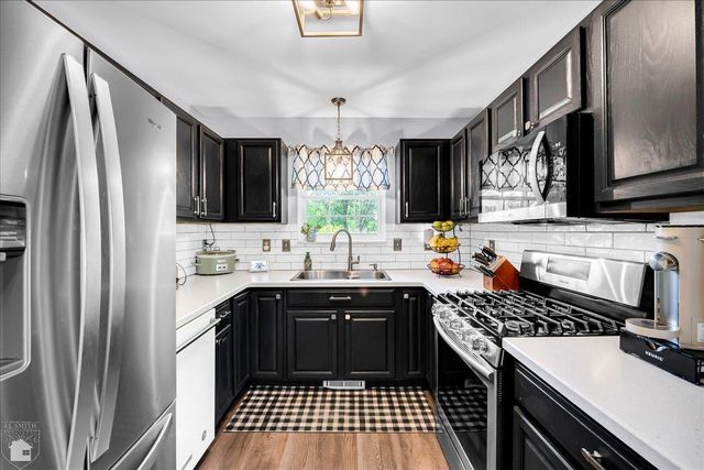 1303 Russel Court, Port Huron, MI 48060