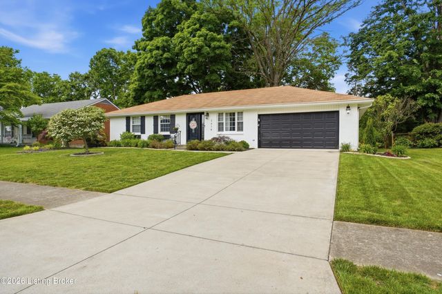 2614 Tregaron Ave, Jeffersontown, KY 40299