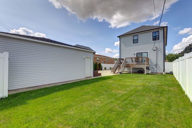 5347 S Melvina Avenue, Chicago, IL 60638