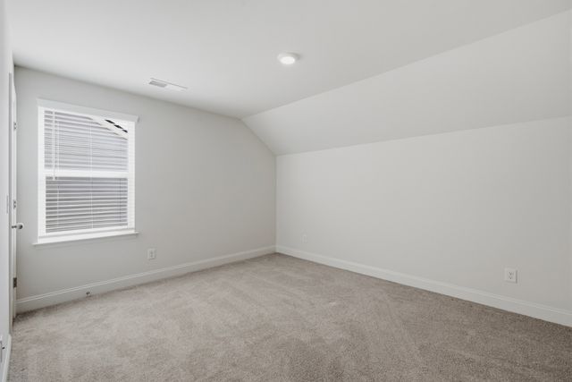 3039 Mallard Dr, Lebanon, TN 37090