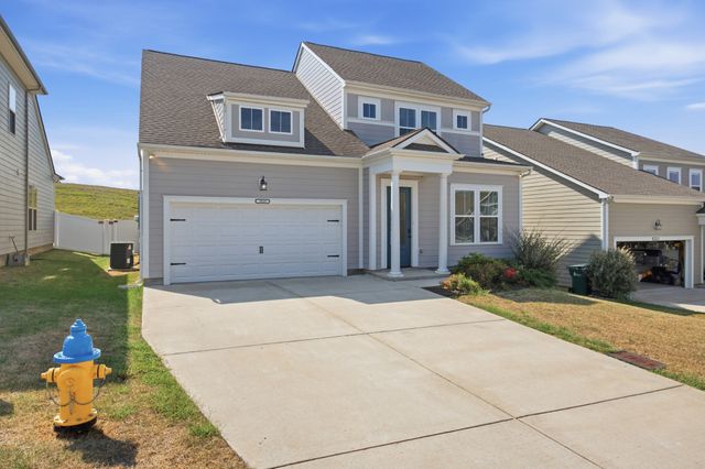 3039 Mallard Dr, Lebanon, TN 37090