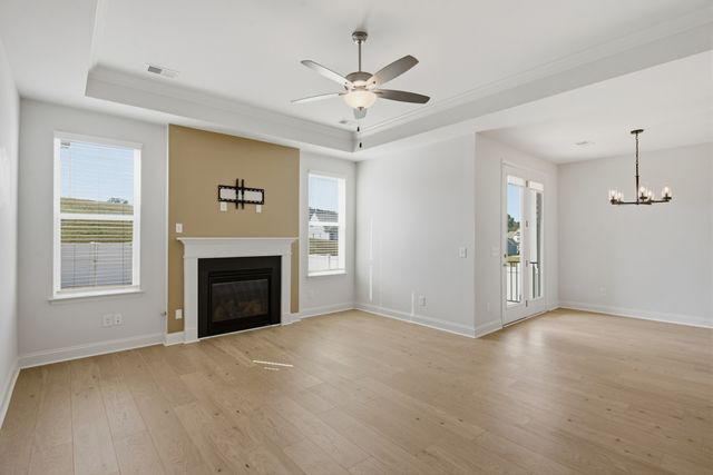 3039 Mallard Dr, Lebanon, TN 37090