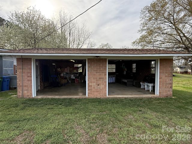 1435 Freeman Avenue, Albemarle, NC 28001