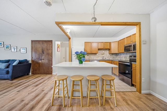 26 Faxon St. 9, Stoughton, MA 02072