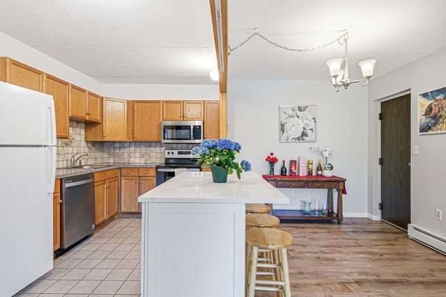 26 Faxon St. 9, Stoughton, MA 02072