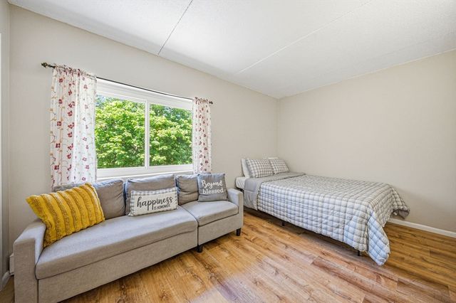 26 Faxon St. 9, Stoughton, MA 02072