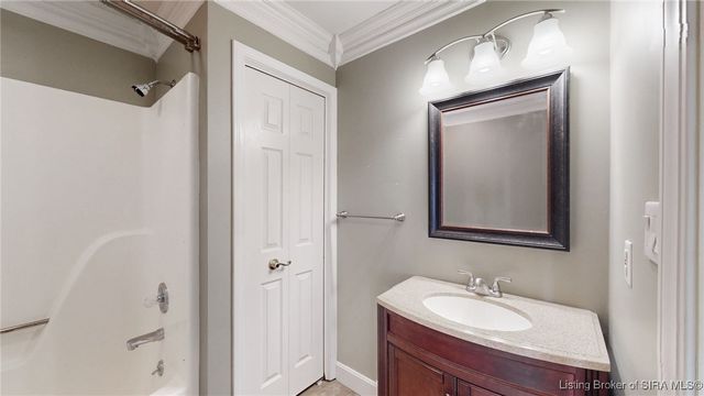 32 Abby Chase, Jeffersonville, IN 47130