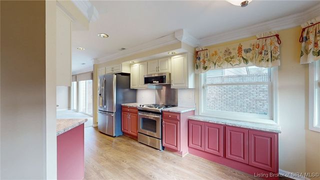 32 Abby Chase, Jeffersonville, IN 47130