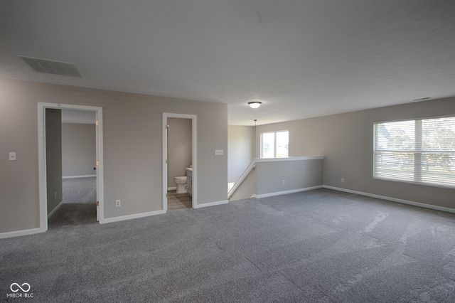 7866 Sergi Canyon Drive, Indianapolis, IN 46217