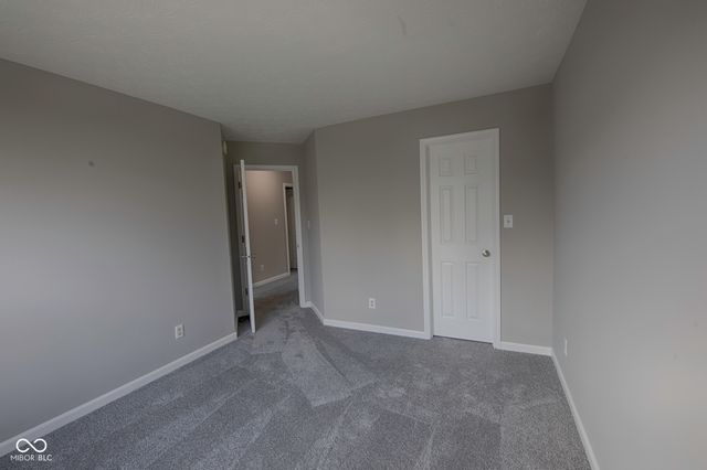 7866 Sergi Canyon Drive, Indianapolis, IN 46217