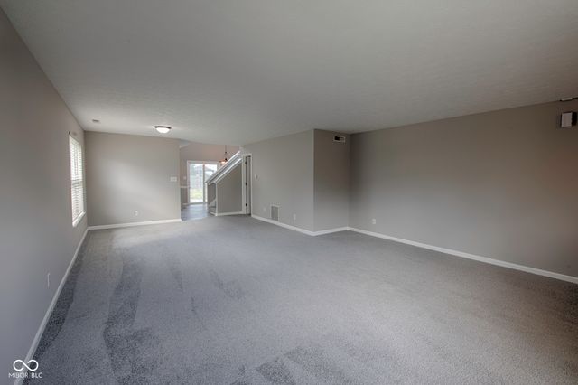 7866 Sergi Canyon Drive, Indianapolis, IN 46217