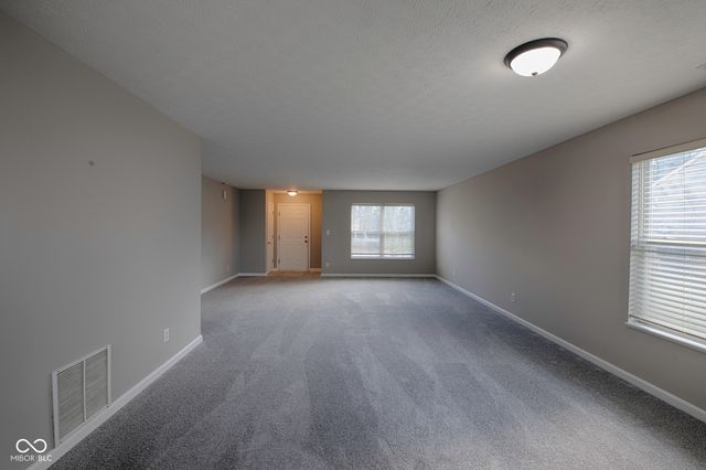 7866 Sergi Canyon Drive, Indianapolis, IN 46217