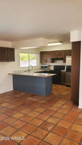 1134 W HERMOSA Drive, Tempe, AZ 85282