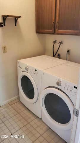 1134 W HERMOSA Drive, Tempe, AZ 85282