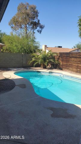 1134 W HERMOSA Drive, Tempe, AZ 85282