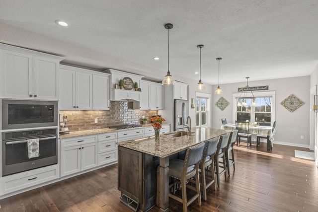 N3939 Prairie Ridge LANE, Helenville, WI 53137