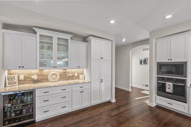 N3939 Prairie Ridge LANE, Helenville, WI 53137