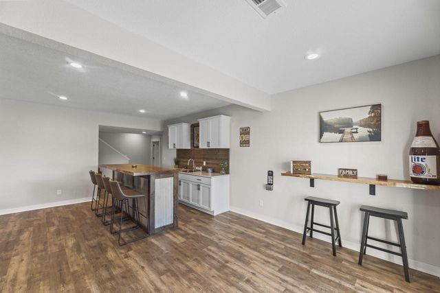 N3939 Prairie Ridge LANE, Helenville, WI 53137