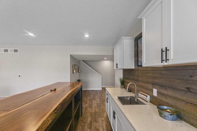 N3939 Prairie Ridge LANE, Helenville, WI 53137