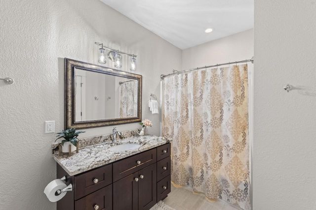 N3939 Prairie Ridge LANE, Helenville, WI 53137