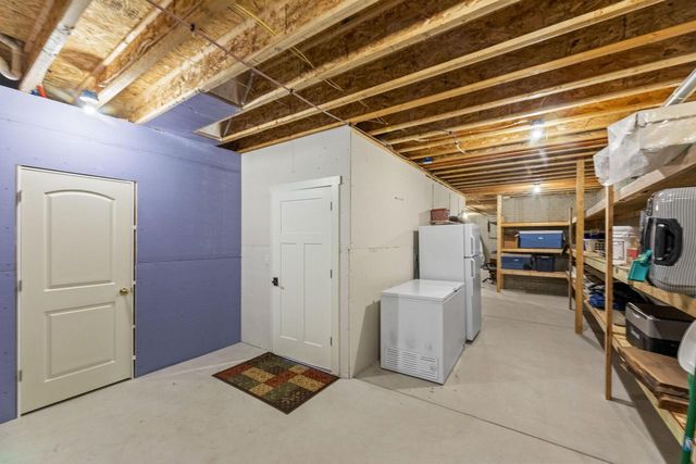 N3939 Prairie Ridge LANE, Helenville, WI 53137