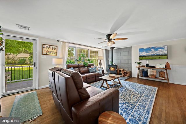 603 CEDAR ST, Tuckerton, NJ 08087
