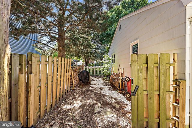 603 CEDAR ST, Tuckerton, NJ 08087